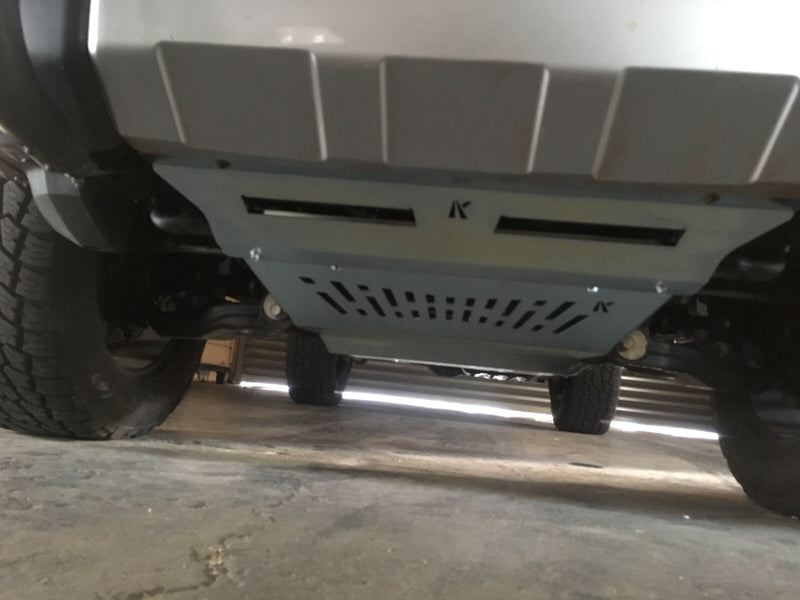 Kaon Splash Guard to suit Toyota FJ Cruiser Standard OEM Bumper - KS0004