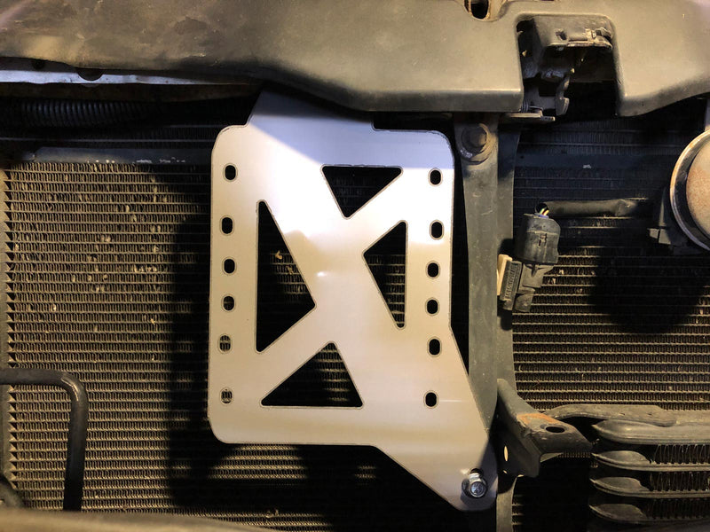 Kaon Front Mount DCDC Charger Bracket to suit Toyota FJ Crusier, Prado 120 - KS0043