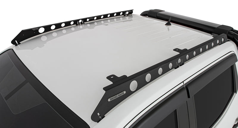 Rhino Rack Backbone 3 Base Mounting System Nissan Navara NP300 Non Railed RNNB2